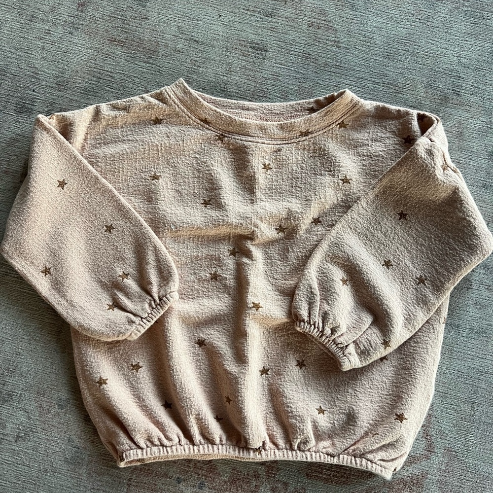 Rylee & Cru kids pullover sweater. Tan/light peach color.